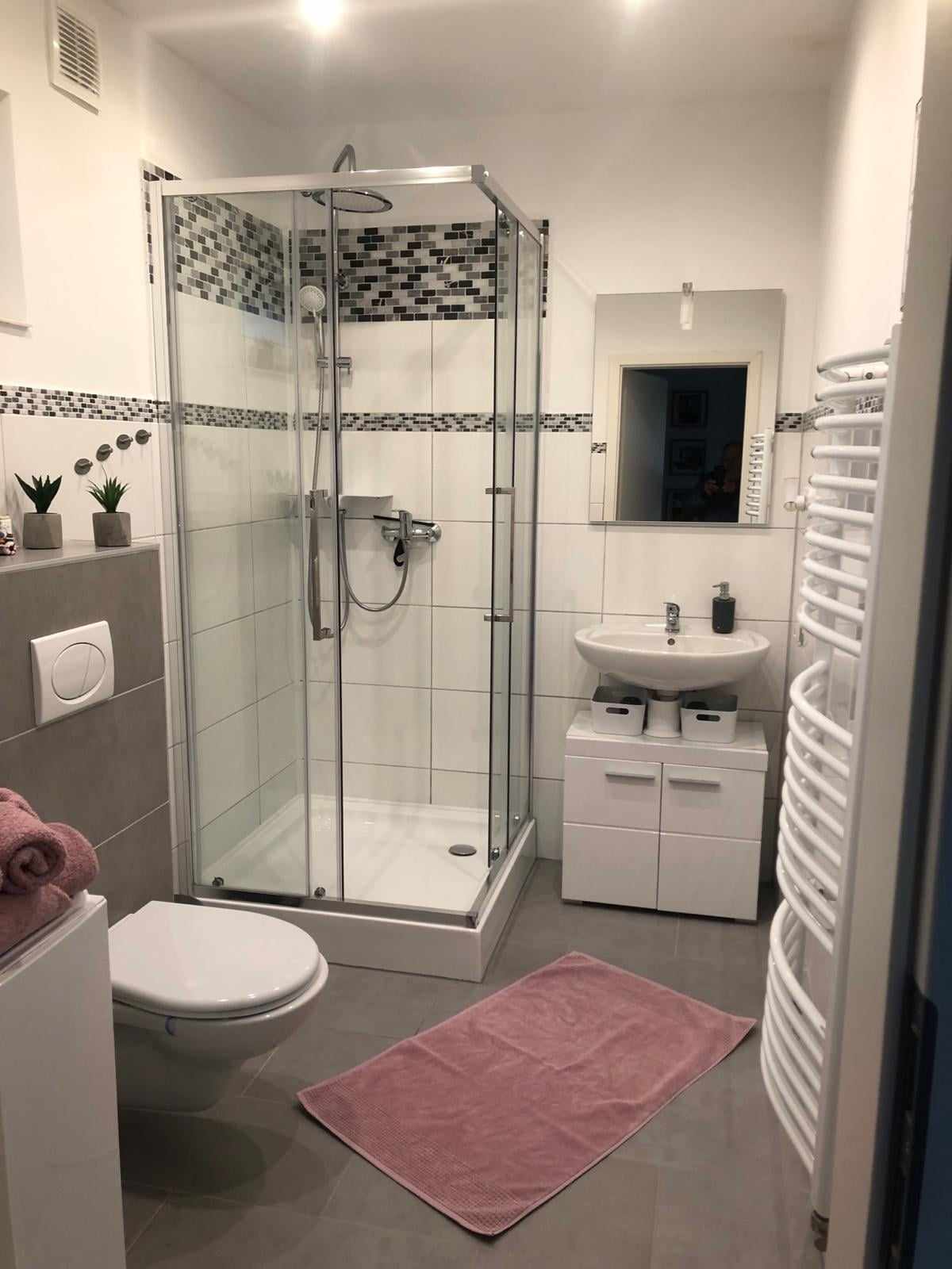 117df866-f315-45d1-91b1-7c6aa768f59b